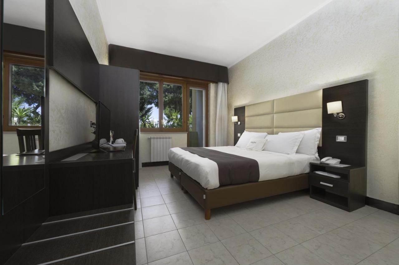 Hotel Villa ビシェーリエ エクステリア 写真